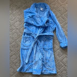 The Company Store Plush Robe size Large